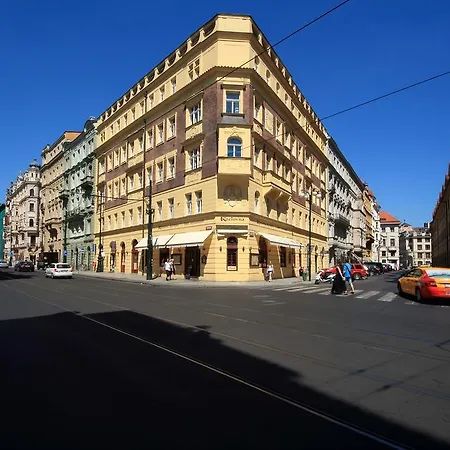 Klementinum Apartment Prag